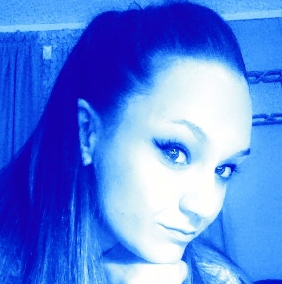 Meet your Posher, Rachael - Picture 1 of 1